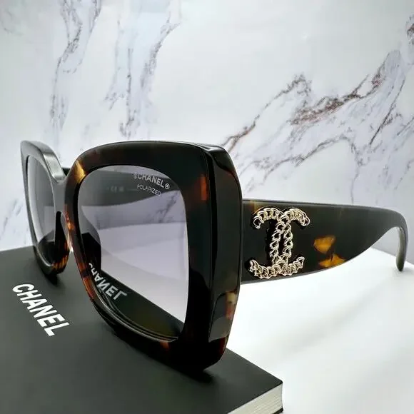 New CHANEL Sunglasses - Picture 8 of 16